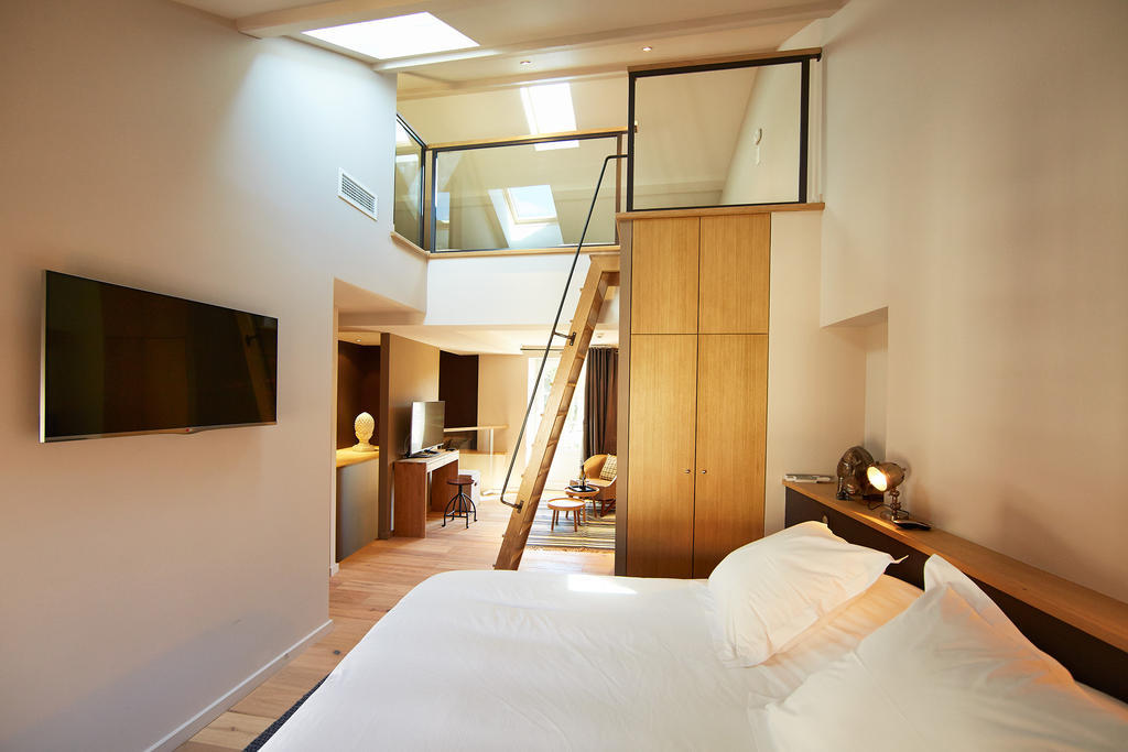 Les Chambres De L'Oustalet, Chambres D'Hotes Et Restaurant Etoile Gigondas Zimmer foto