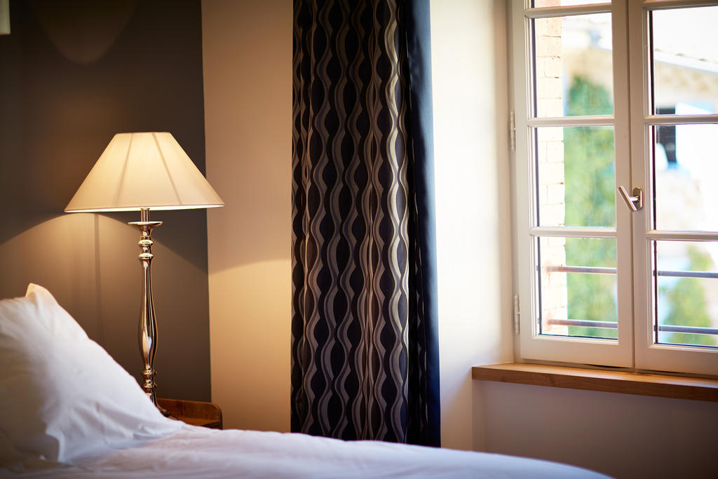Les Chambres De L'Oustalet, Chambres D'Hotes Et Restaurant Etoile Gigondas Zimmer foto
