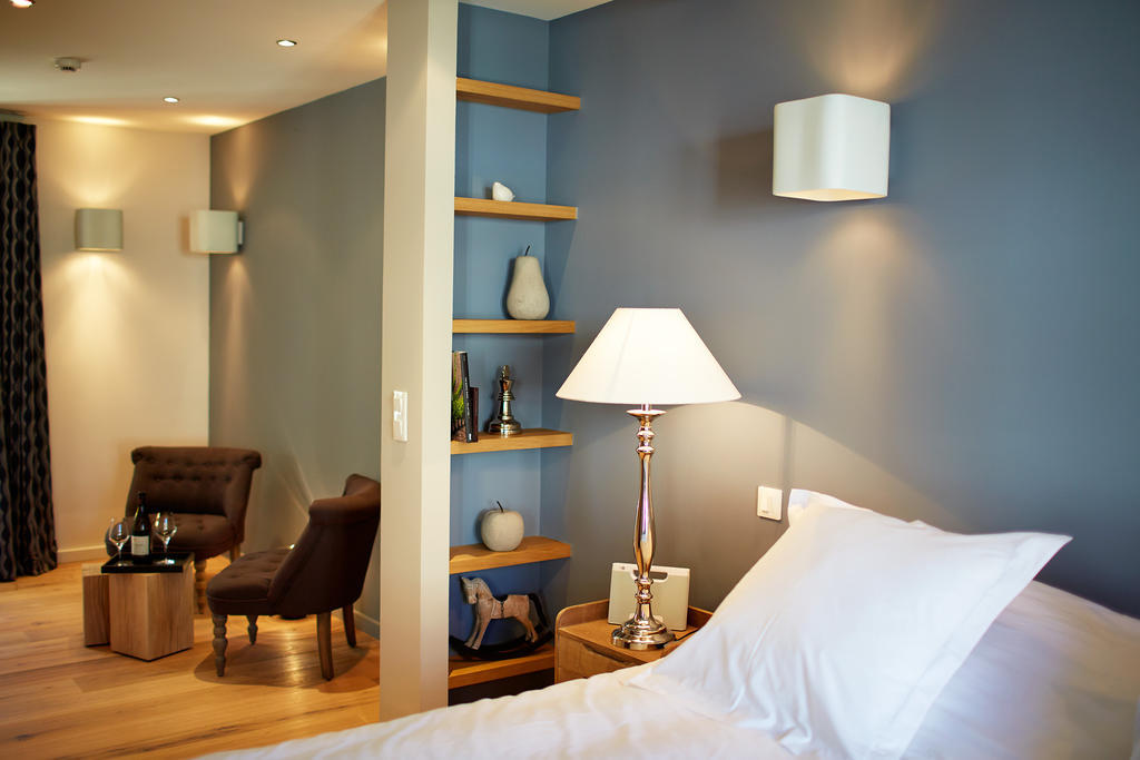 Les Chambres De L'Oustalet, Chambres D'Hotes Et Restaurant Etoile Gigondas Zimmer foto